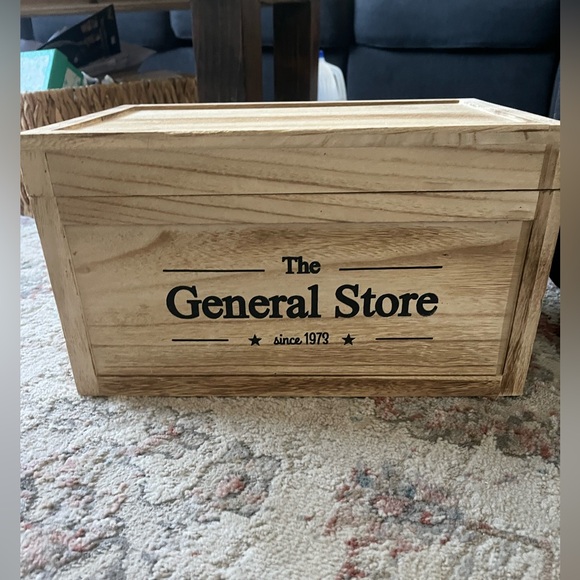 NWT wood box. “General store” - Picture 7 of 7